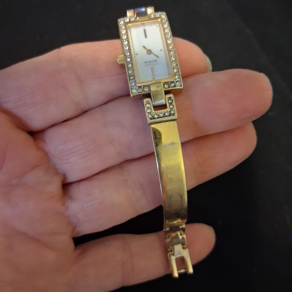 Citizens Eco-Drive Elegant Gold Tone Rectangle Face Solar-Charged Dressy Watch - Picture 3 of 11